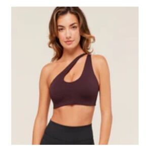 🍒 𝑷𝑹𝑰𝑪𝑬 ↓ Gymshark Burgundy Sports Bra One shoulder cherry purple